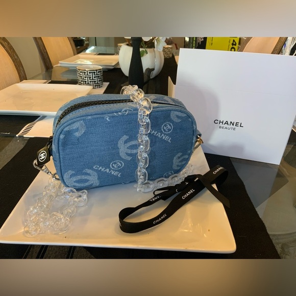 Chanel Denim Cosmetic Clutch All inclusive wrapping paper w/ribbon - Picture 6 of 6